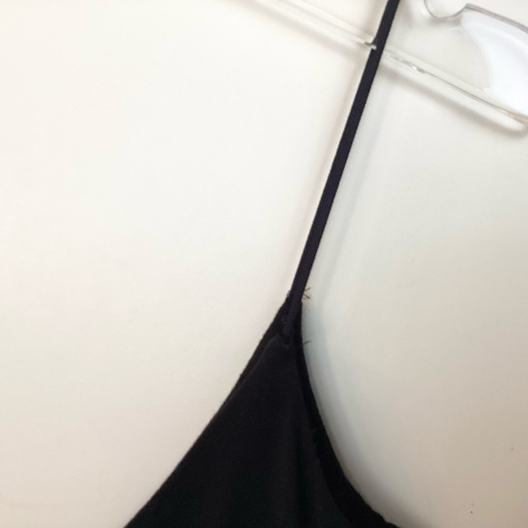 Aritzia Wilfred Free Aerin V-Neck Bodycon Mini Dress - Black - S - Picture 3 of 7